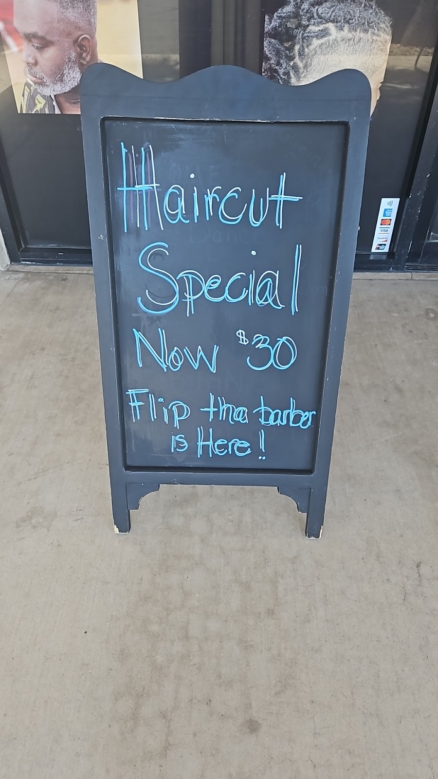 FlipTha Barber | 1610 E Bell Rd Suite 104b, Phoenix, AZ 85022, USA | Phone: (812) 602-8121