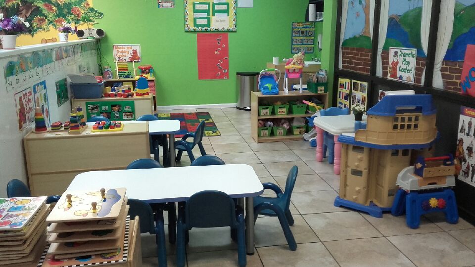 Kendall Lakes Kinder Academy | 14208 SW 62nd St, Miami, FL 33183, USA | Phone: (305) 388-0504