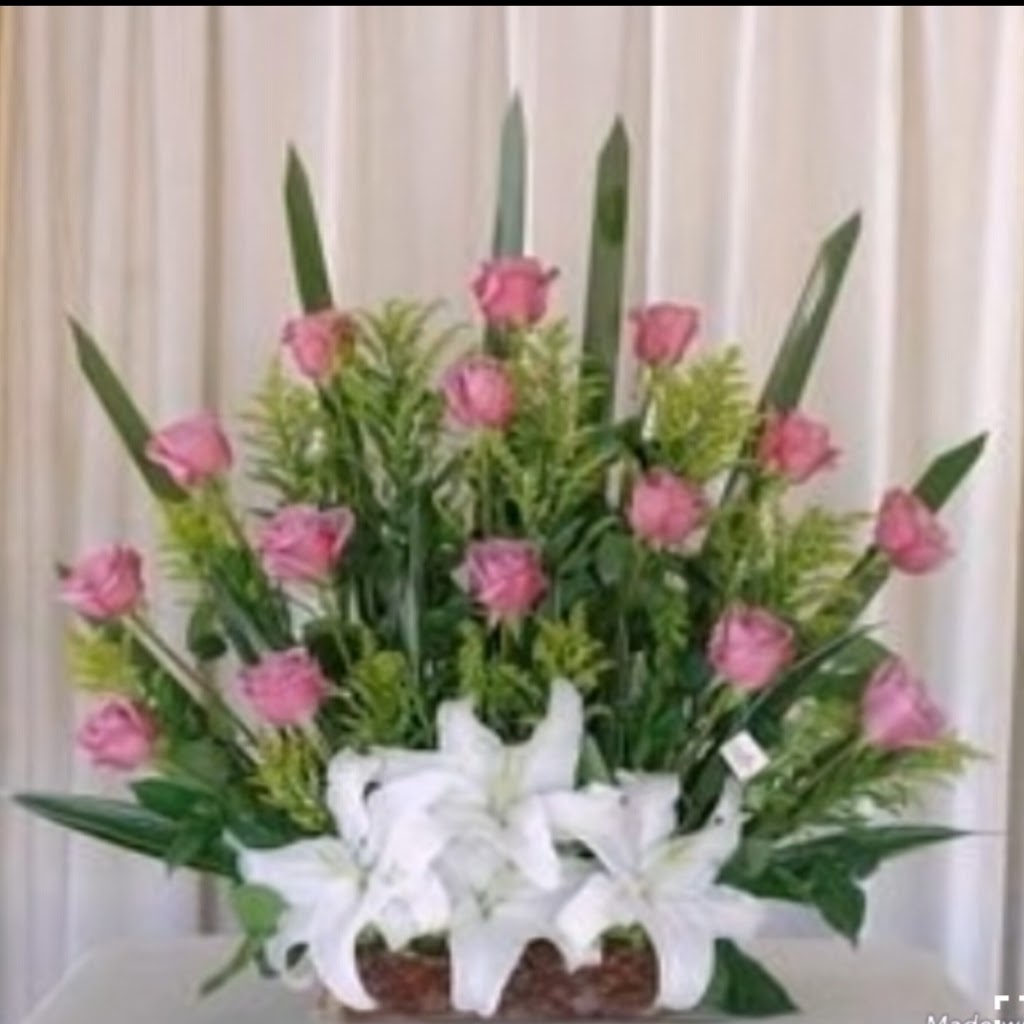 Arelys Flowers and Gifts | 485 S Citrus Ave, Azusa, CA 91702, USA | Phone: (626) 727-6205