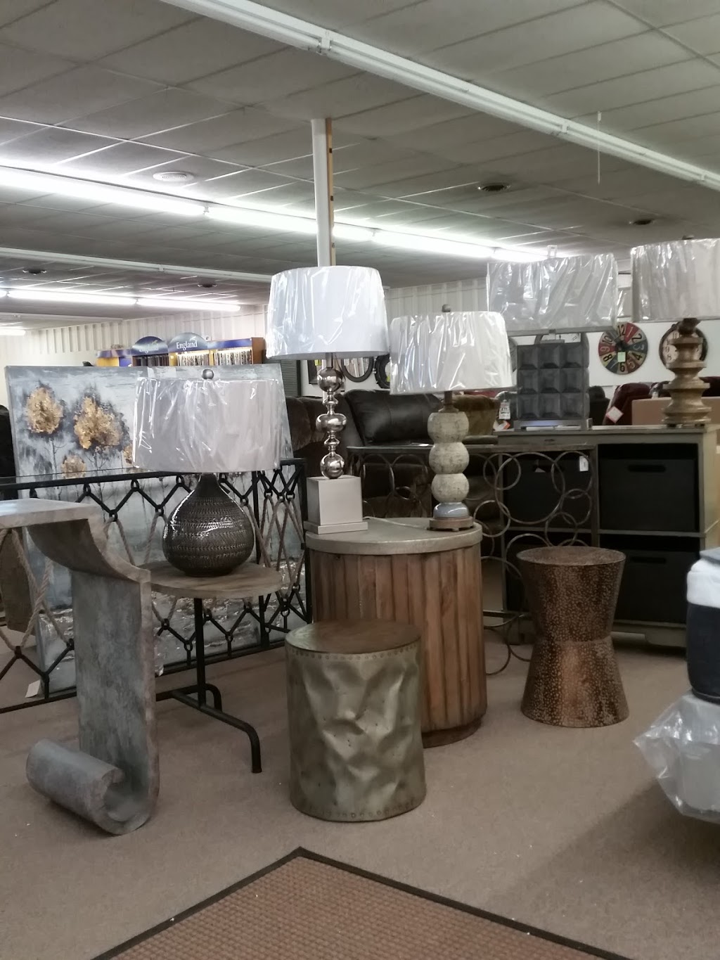 Gahnz Furniture | 2129 Vermillion St, Hastings, MN 55033, USA | Phone: (651) 437-3741