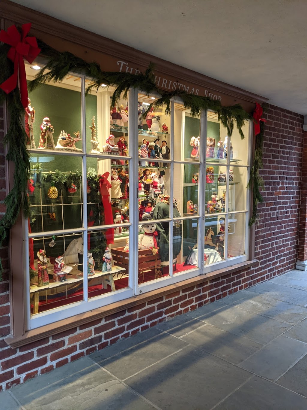 Christmas Shop | 405 W Duke of Gloucester St, Williamsburg, VA 23185, USA | Phone: (757) 229-2514