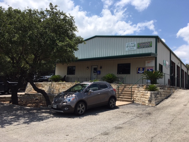 L & L Automotive | 3987 US-290, Dripping Springs, TX 78620, USA | Phone: (512) 894-4486