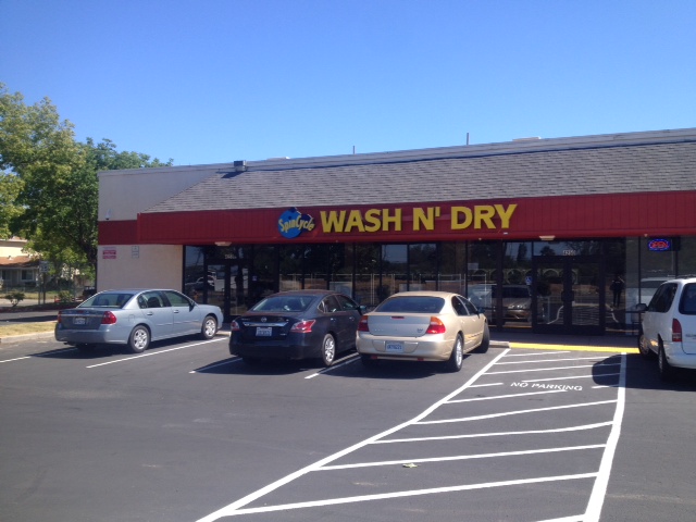 Spin Cycle Laundromat of Sacramento | 4250 Fruitridge Rd, Sacramento, CA 95820, USA | Phone: (916) 376-7797