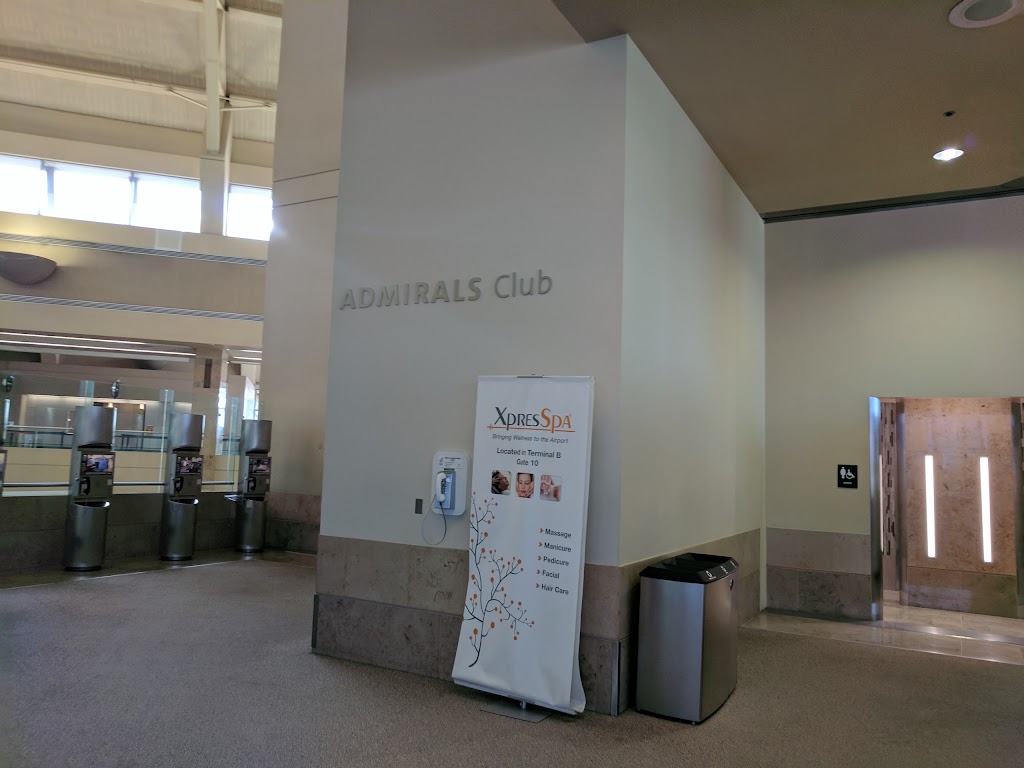 Admirals Club | 18601 Airport Way, Santa Ana, CA 92707, USA | Phone: (949) 355-2158