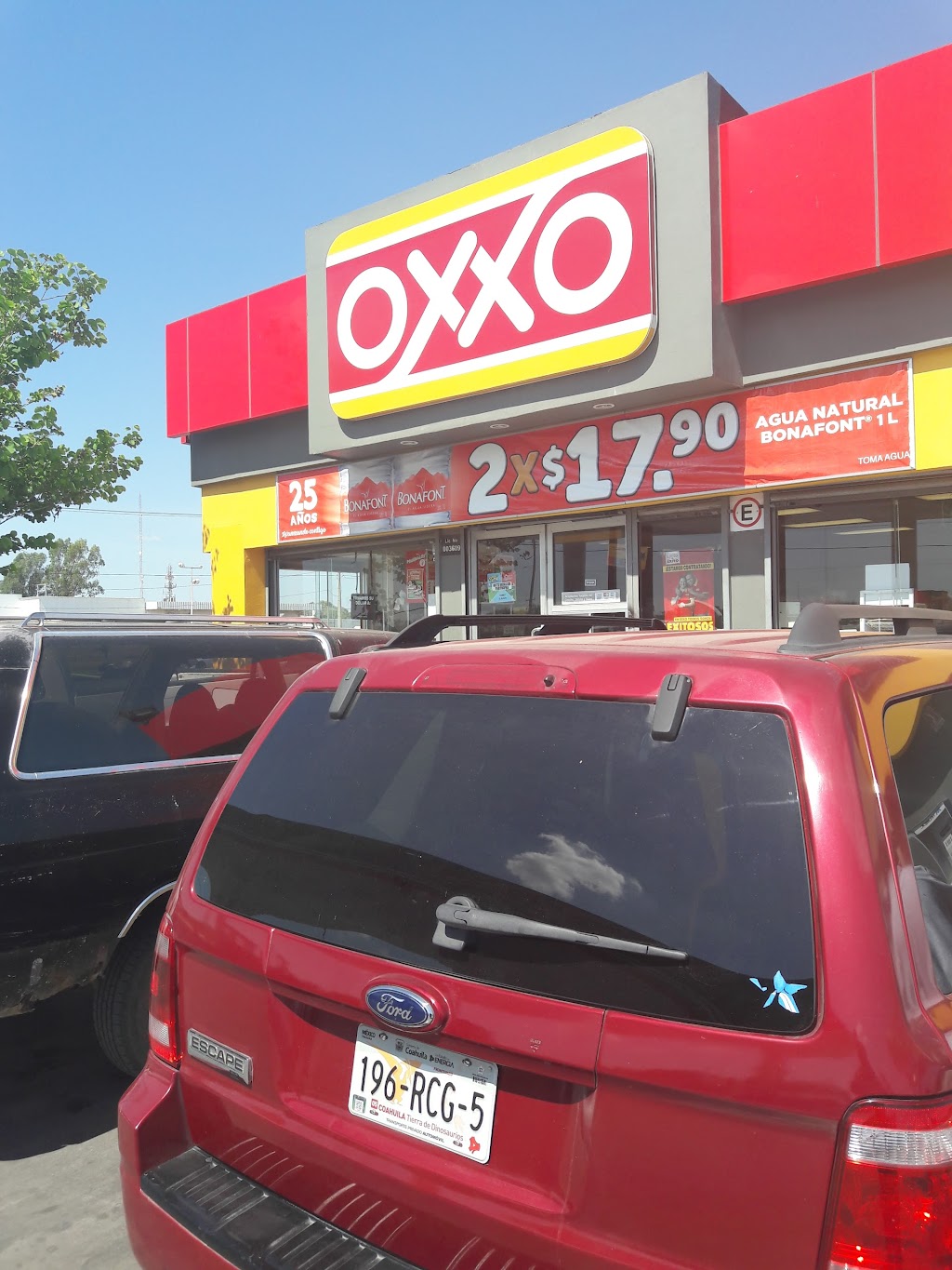 OXXO GAS Nacional | 88296 Nuevo Laredo, Tamaulipas, Mexico | Phone: 800 699 6427