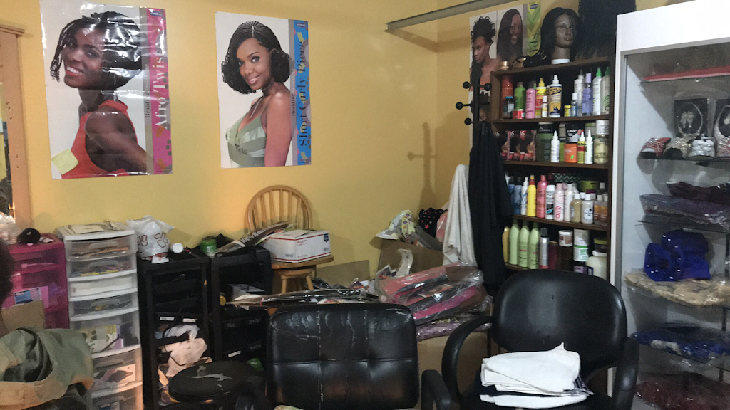 Elise Hair Braiding | 4820 Chapel Ridge Dr, Greensboro, NC 27405, USA | Phone: (336) 542-8865