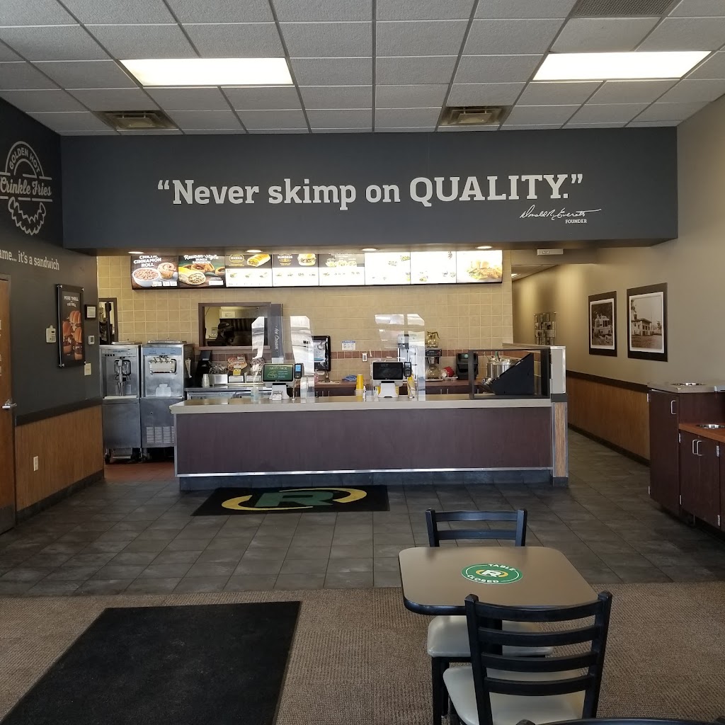 Runza Restaurant | 13220 Callum Dr UNIT 1, Waverly, NE 68462, USA | Phone: (402) 786-0491