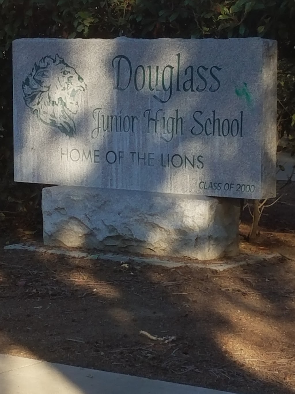 Douglass Middle School | 525 Granada Dr, Woodland, CA 95695, USA | Phone: (530) 666-2191