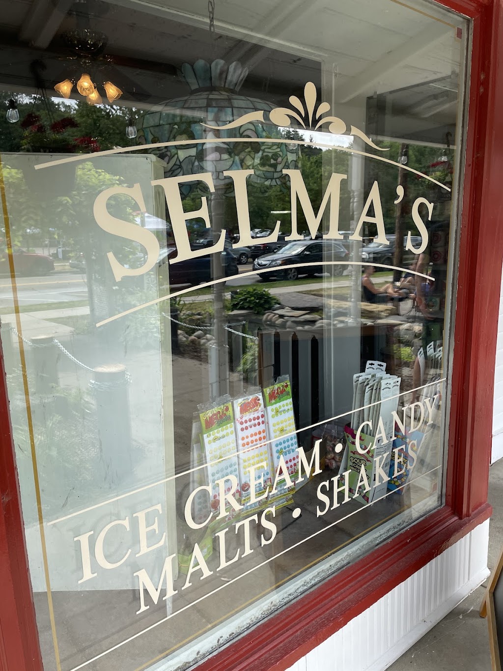 Selma’s Ice Cream Parlor | 3419 St Croix Trail S, Afton, MN 55001, USA | Phone: (651) 436-5131