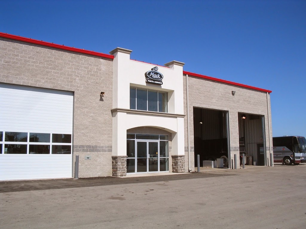B&C Truck Centre | 639 Main St W, Port Colborne, ON L3K 5V4, Canada | Phone: (905) 835-9351