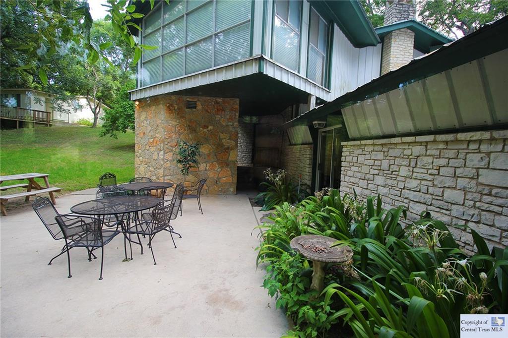 Guadalupe Rentals - River Front Nightly Vacation Rentals | 271 Mt Breeze Camp, New Braunfels, TX 78132, USA | Phone: (281) 674-5341