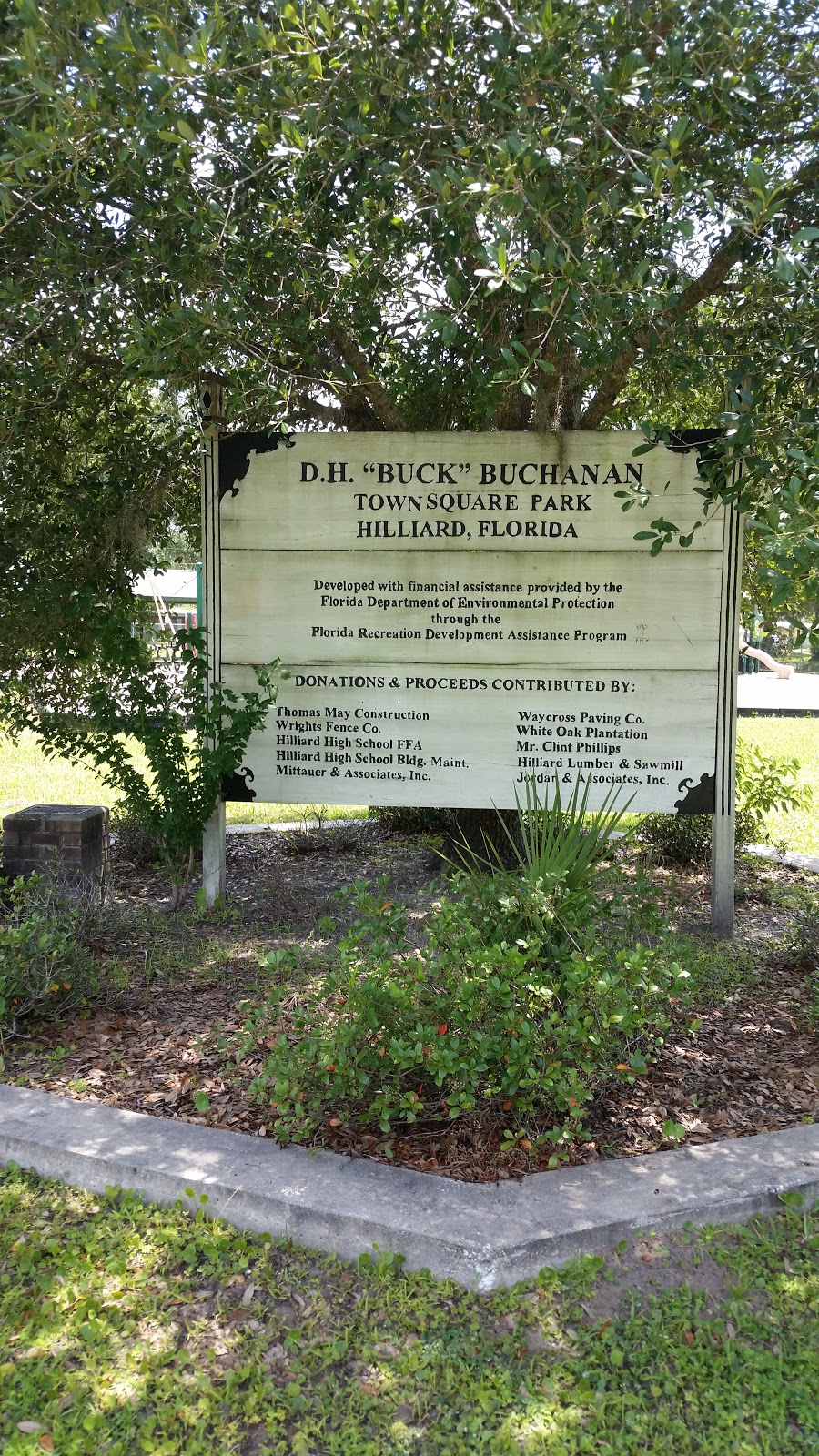 D.H. “Buck” Buchanan Town Square Park | 27531 W 3rd Ave, Hilliard, FL 32046, USA | Phone: (904) 845-2733