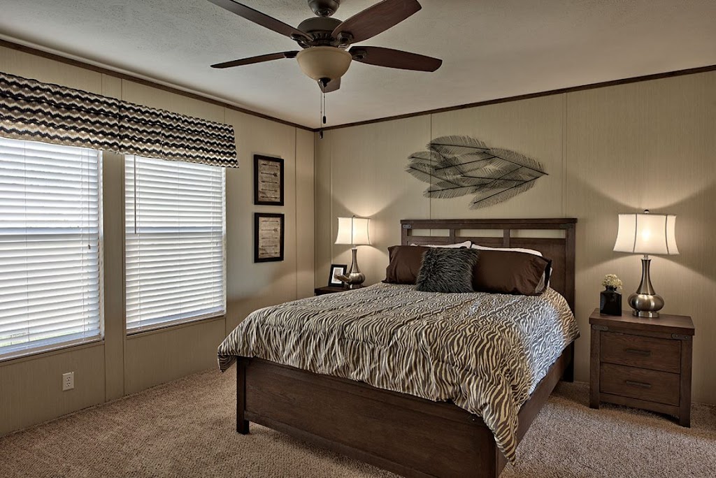 Lakeside Crossing - Manufactured Home Community | 111 Gold Canyon Dr, Kyle, TX 78640 | Phone: (512) 957-9896