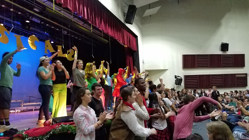 Coral Reef High School | 10101 SW 152nd St, Miami, FL 33157, USA | Phone: (305) 232-2044