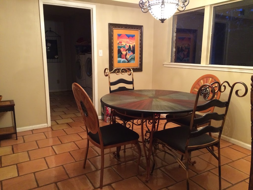 Eclectic Clutter | 3425 Rychlik Dr Unit 2, Rosenberg, TX 77471, USA | Phone: (281) 736-9944