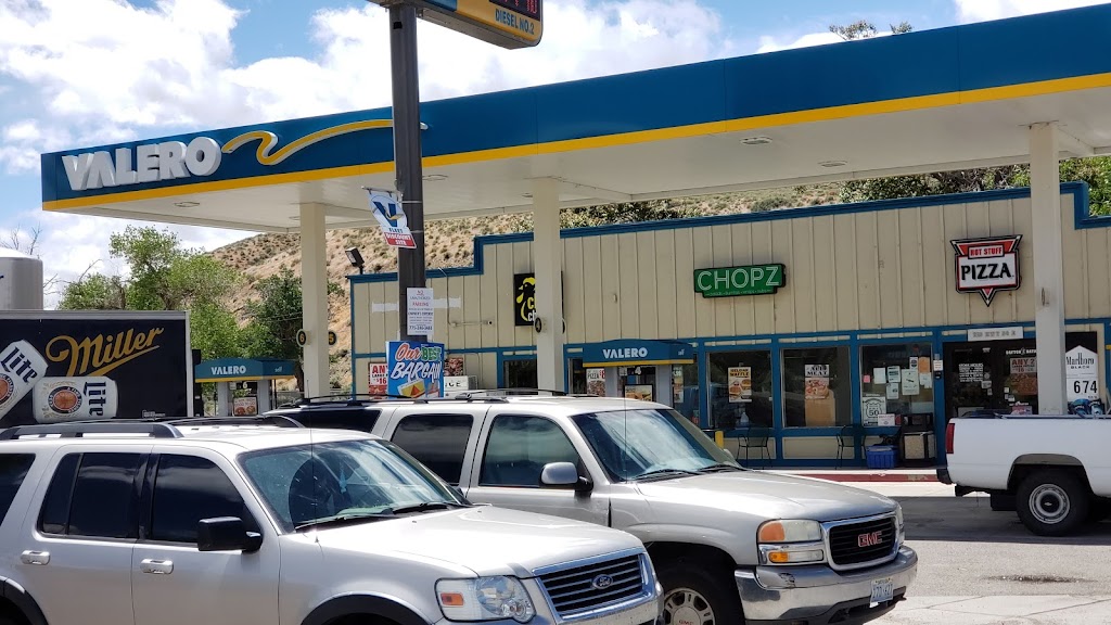 Valero / S&S Mini Mart & Deli | 215 US-50, Dayton, NV 89403, USA | Phone: (775) 246-0246