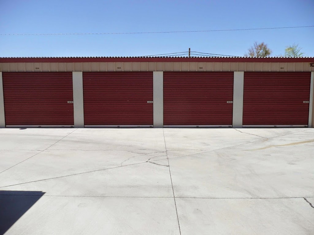 California Self Storage & Penske | 298 N 19 1/2 Ave, Lemoore, CA 93245, USA | Phone: (559) 925-8888