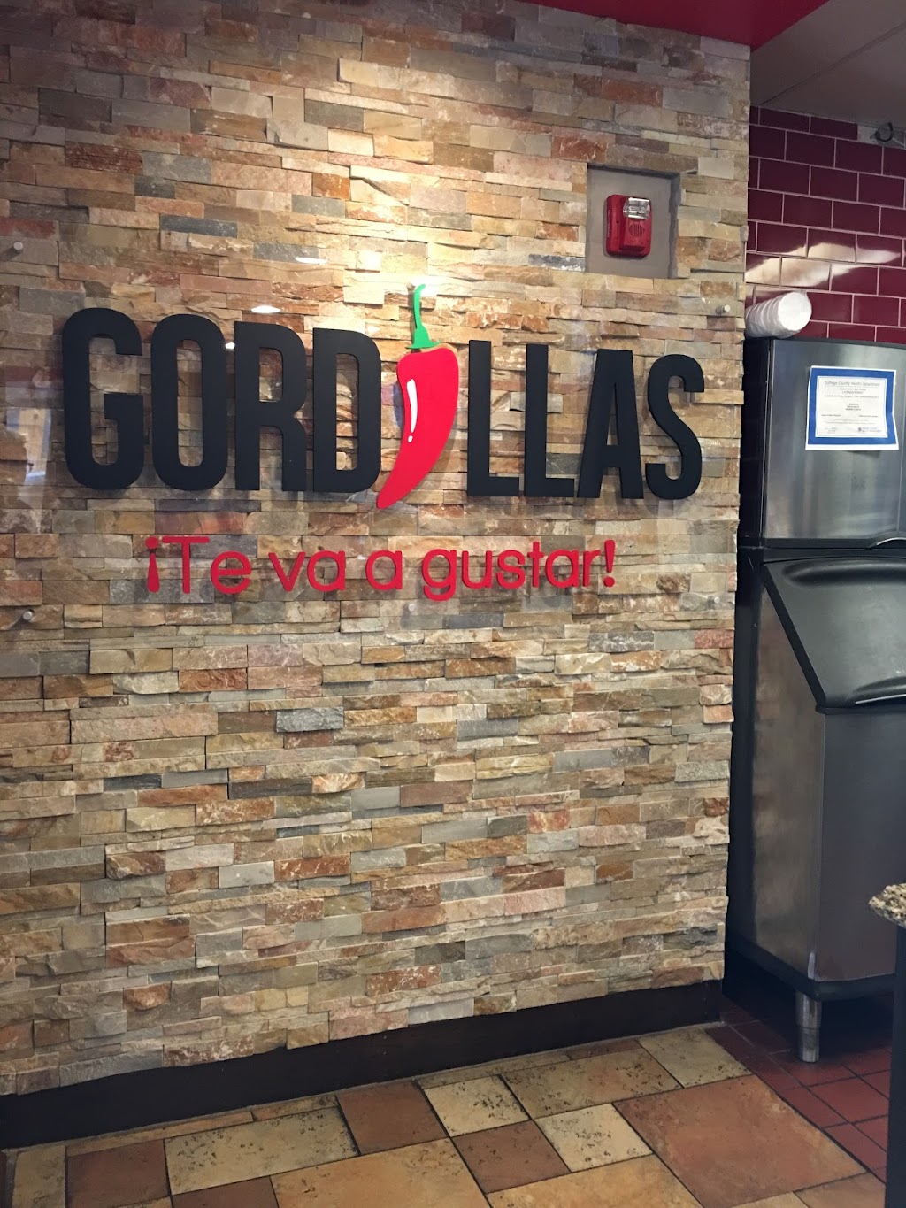 Gordillas | 655 W Lake St, Addison, IL 60101, USA | Phone: (630) 543-1400