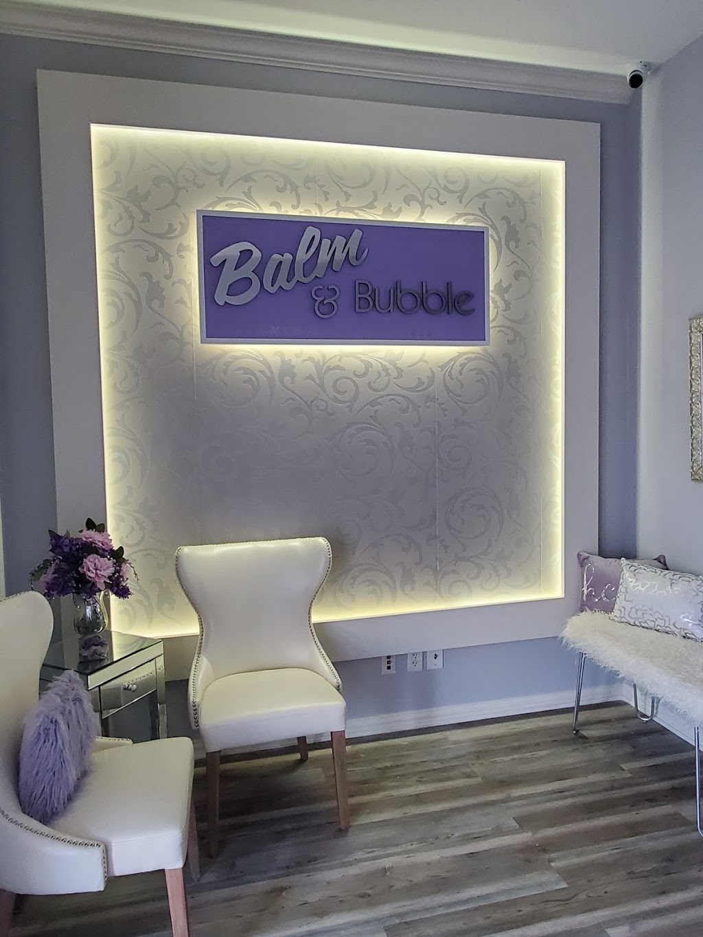 Balm & Bubble : Medspa | Wellness | 921 W New Hope Dr Ste 703, Cedar Park, TX 78613, USA | Phone: (737) 333-0030