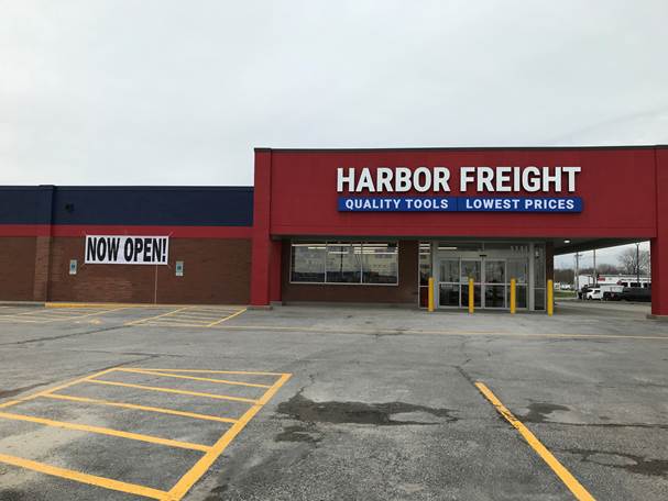 Harbor Freight Tools | 1111 W Ferdon St, Litchfield, IL 62056, USA | Phone: (618) 650-8585