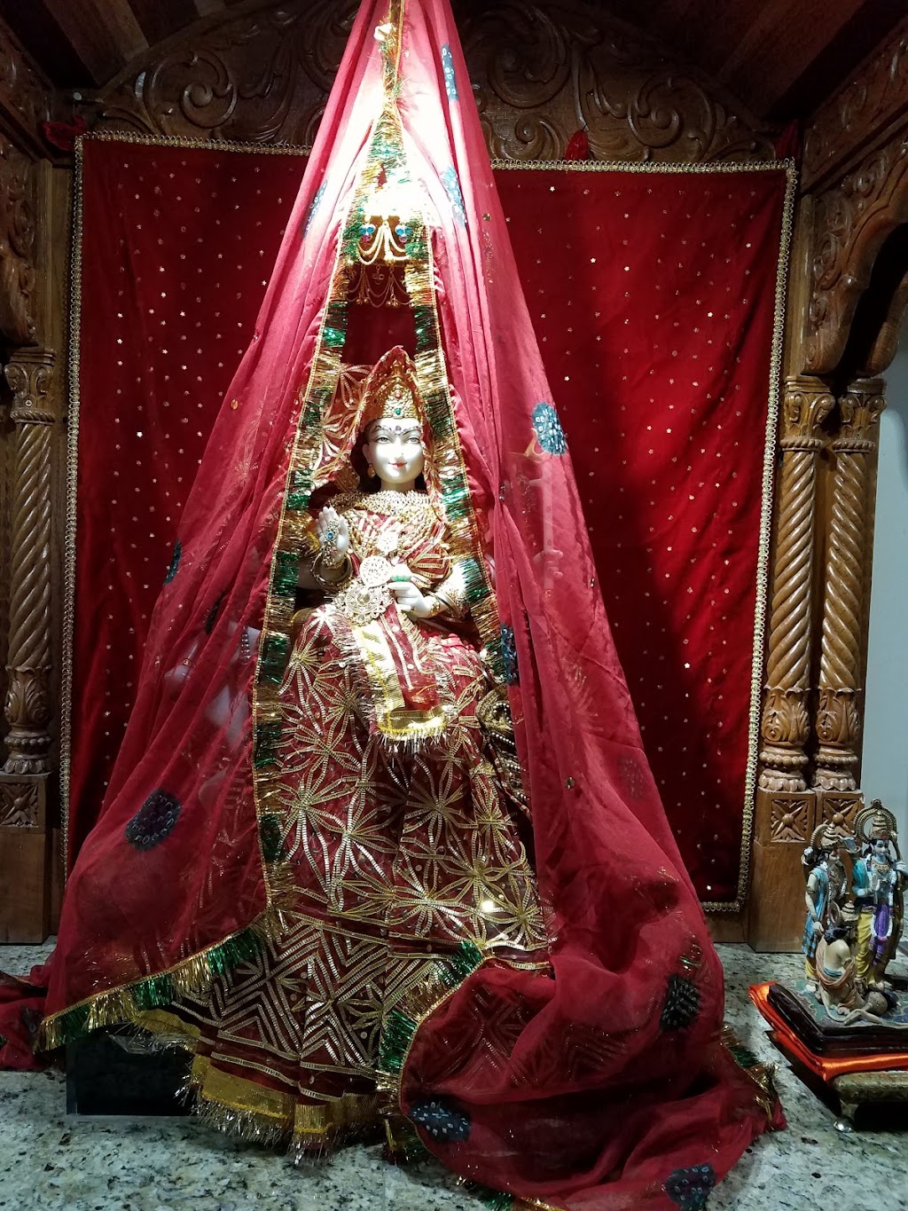 ISSO Shree Swaminarayan Temple | 1517 Joslyn Ave, Pontiac, MI 48340, USA | Phone: (248) 333-1972