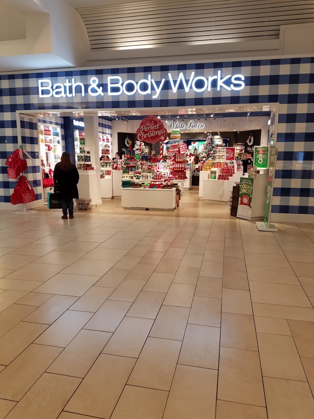 Bath & Body Works | 1635 River Valley Cir S, Lancaster, OH 43130, USA | Phone: (740) 654-6170