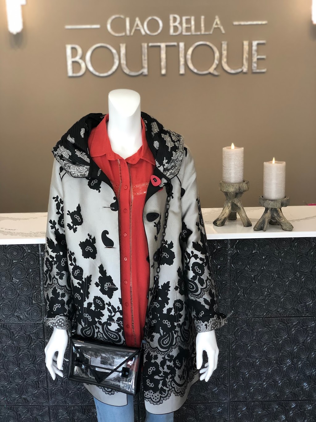 Ciao Bella Boutique And More | 305 E Main St, Waunakee, WI 53597, USA | Phone: (608) 849-2426