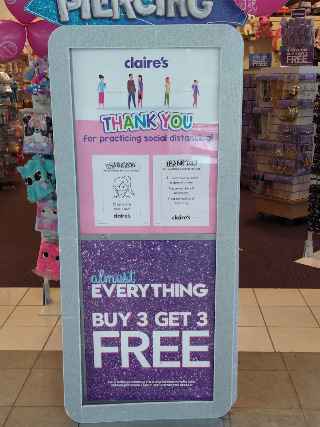 Claires | 1417 Central Ave SPC H-7, Albany, NY 12205, USA | Phone: (518) 459-8584