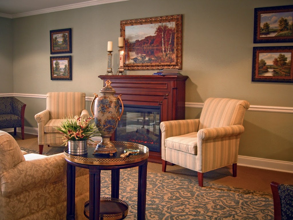 Benton Village of Stockbridge | 201 Evergreen Terrace, Stockbridge, GA 30281, USA | Phone: (770) 389-3889