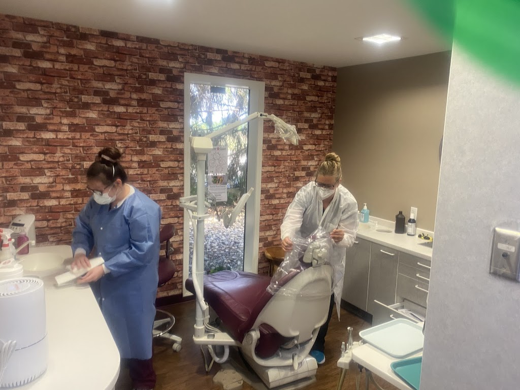 Creekwood Dental of Warren | 32837 Hayes Rd, Warren, MI 48088, USA | Phone: (586) 294-4710