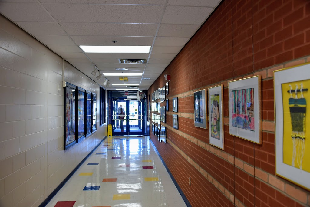 Symmes Elementary School | 11820 Enyart Rd, Loveland, OH 45140, USA | Phone: (513) 686-1740