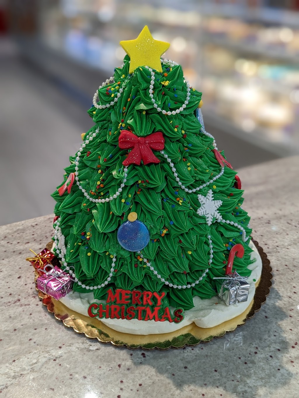 Deerfields Bakery - Buffalo Grove | 201 N Buffalo Grove Rd, Buffalo Grove, IL 60089, USA | Phone: (847) 520-0068