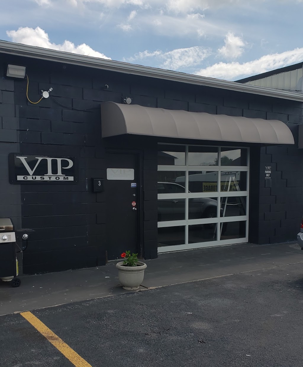 VIP Custom Window Films | 5432 Tecumseh Road East (Rear of bldg, Windsor, ON N8T 1C7, Canada | Phone: (519) 990-8471