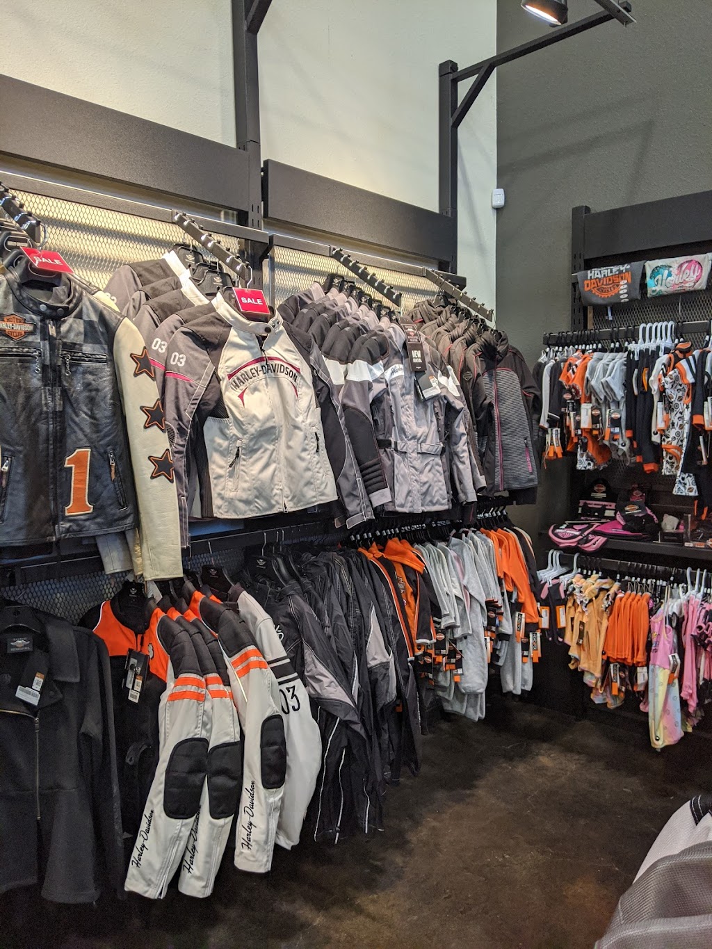 Stampede Harley-Davidson | 240 N Burleson Blvd, Burleson, TX 76028 | Phone: (817) 502-8020