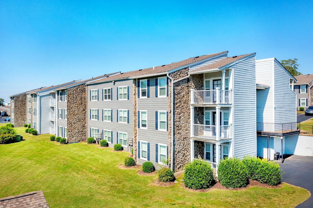 The Arbours of Hermitage Apartment | 6001 Old Hickory Blvd, Hermitage, TN 37076, USA | Phone: (615) 645-3810