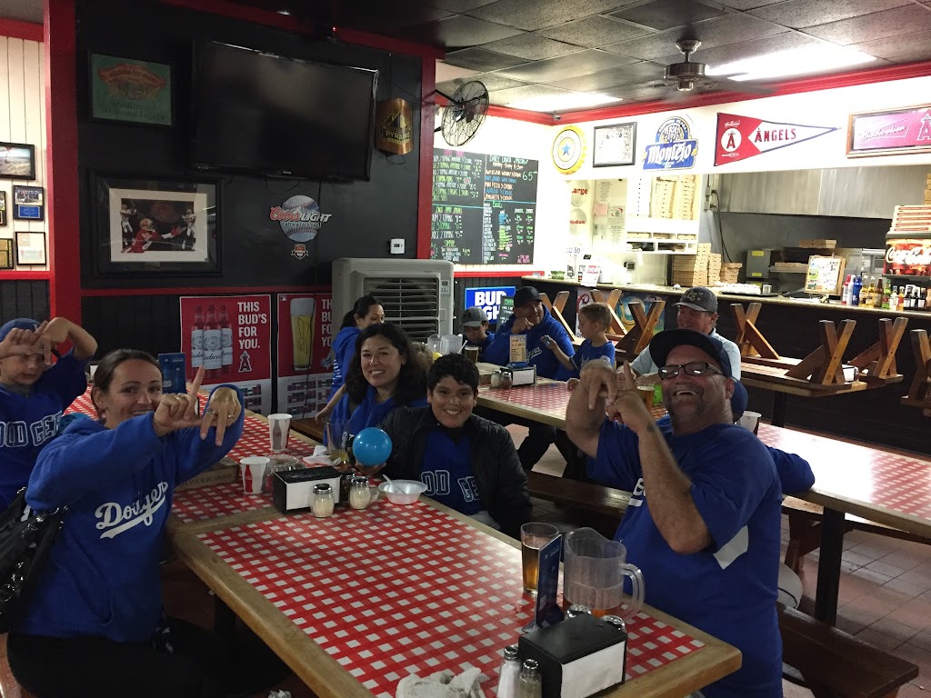 Sports Pizza | 16746 Lakeshore Drivers, Lake Elsinore, CA 92530, USA | Phone: (951) 245-9774