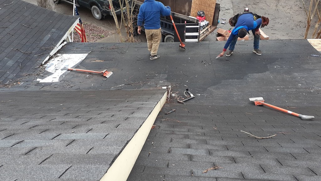 Xtreme Roofing and Repairs | 1263, Calera, AL 35040, USA | Phone: (205) 445-4489