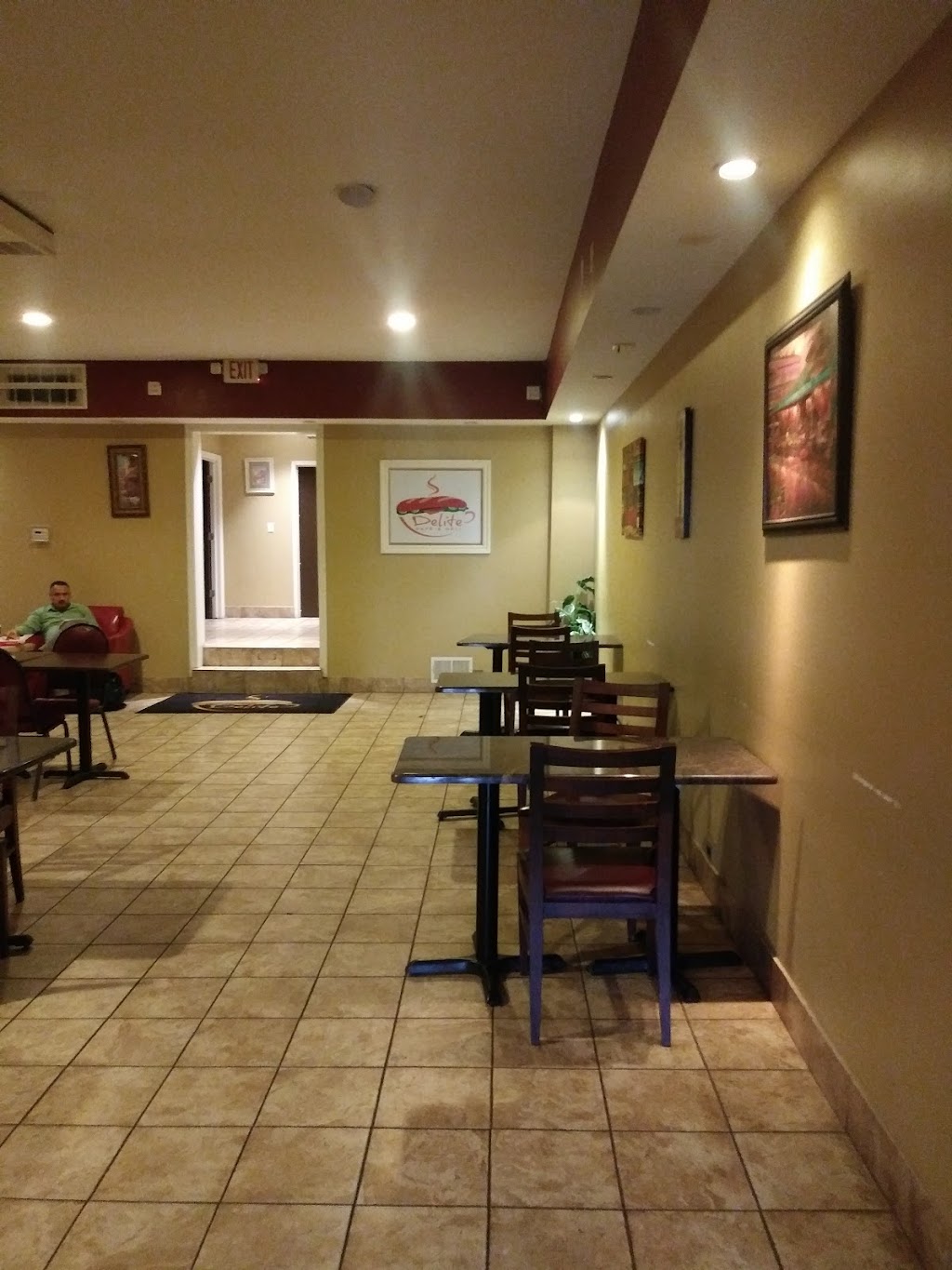 Delite Café & Deli | 3135 Caniff St, Hamtramck, MI 48212, USA | Phone: (313) 305-4244