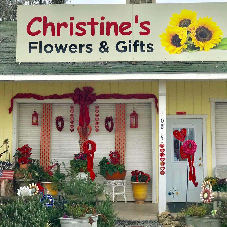 Christines Flowers | 10815 Avenue 264, Visalia, CA 93277, USA | Phone: (559) 688-7874