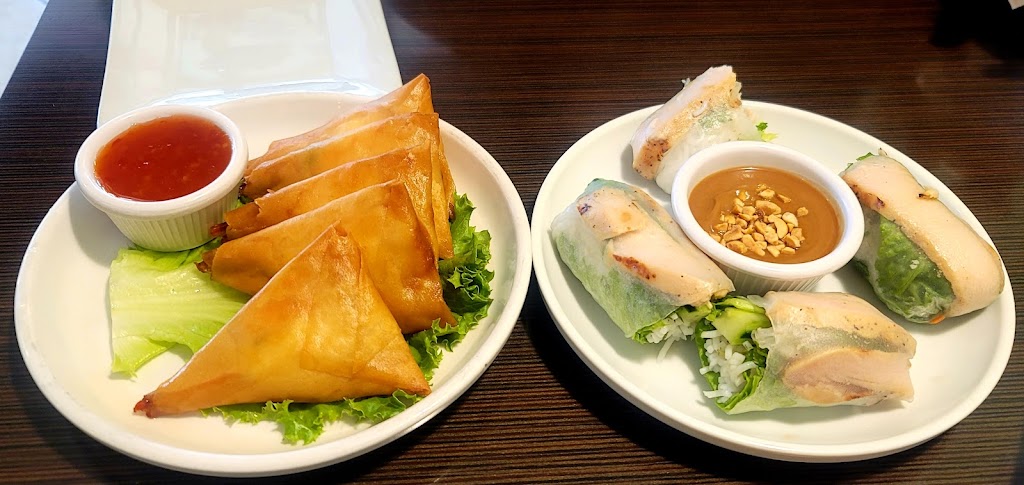 Sprouts Springroll & Pho | 780 E Road to Six Flags St Suite 2, Arlington, TX 76011, USA | Phone: (817) 765-6536