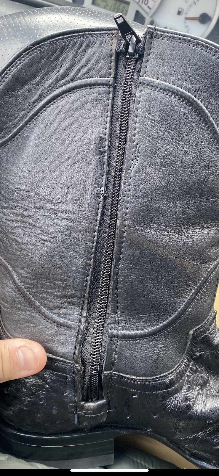 1st Shoe Repair | 1418 Washington St, Waukegan, IL 60085, USA | Phone: (847) 662-3465