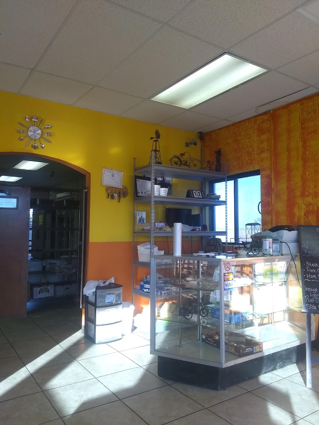 Rafas Burritos | 10000 N Loop Dr, Socorro, TX 79927, USA | Phone: (915) 859-3980