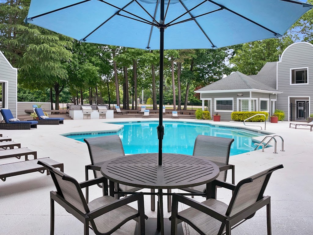 Circuit At The Grid | 2011 Lincoln Dr, Arlington, TX 76011, USA | Phone: (817) 402-0237