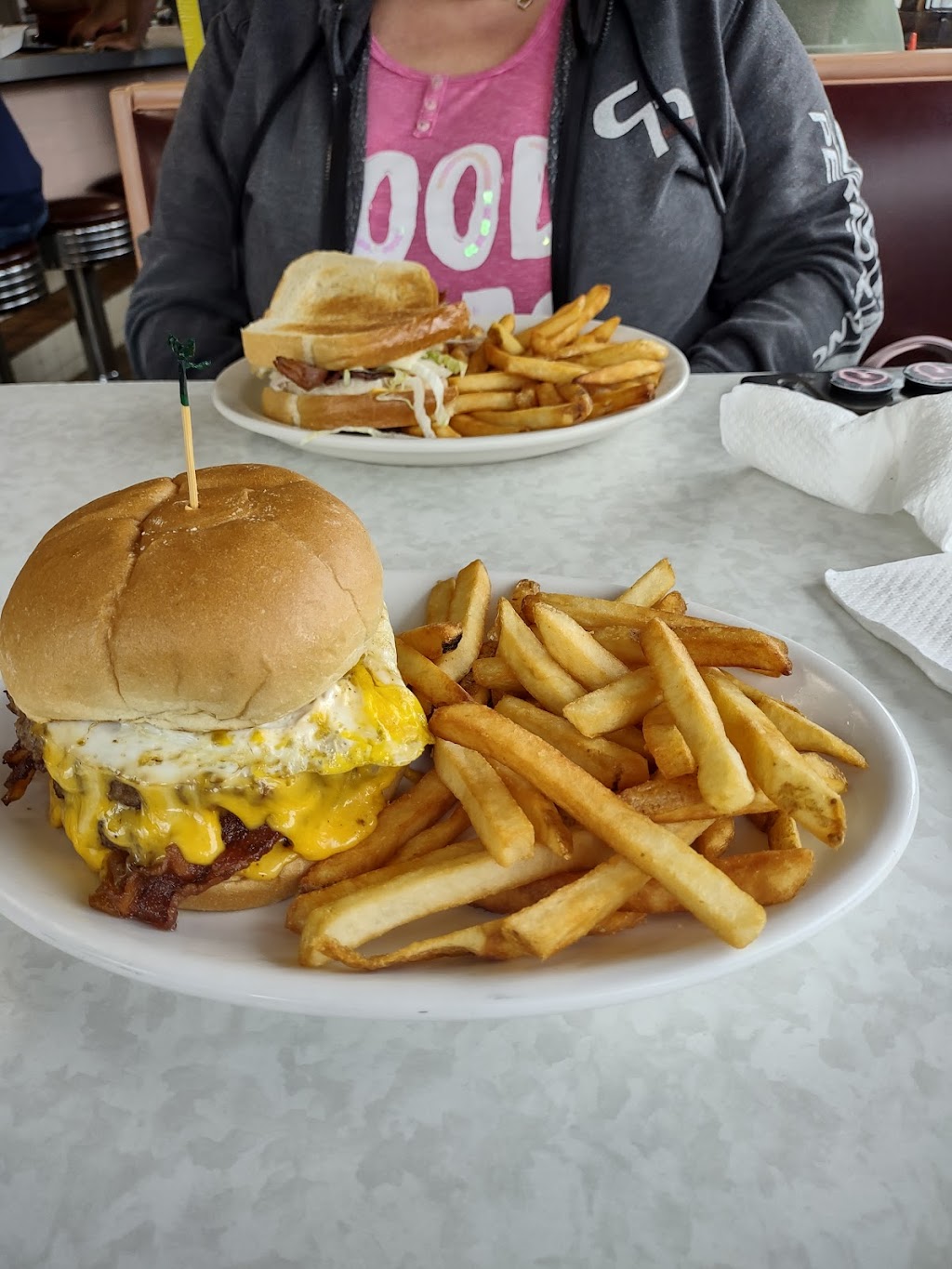 Nancys Main Street Diner | 426 Main St, Grafton, OH 44044, USA | Phone: (440) 926-2462