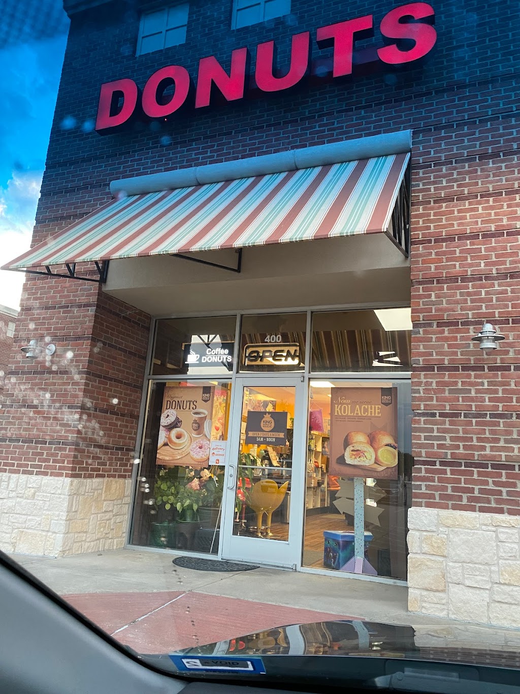 King Donut | 4180 S Lake Forest Dr, McKinney, TX 75070, USA | Phone: (972) 369-0079