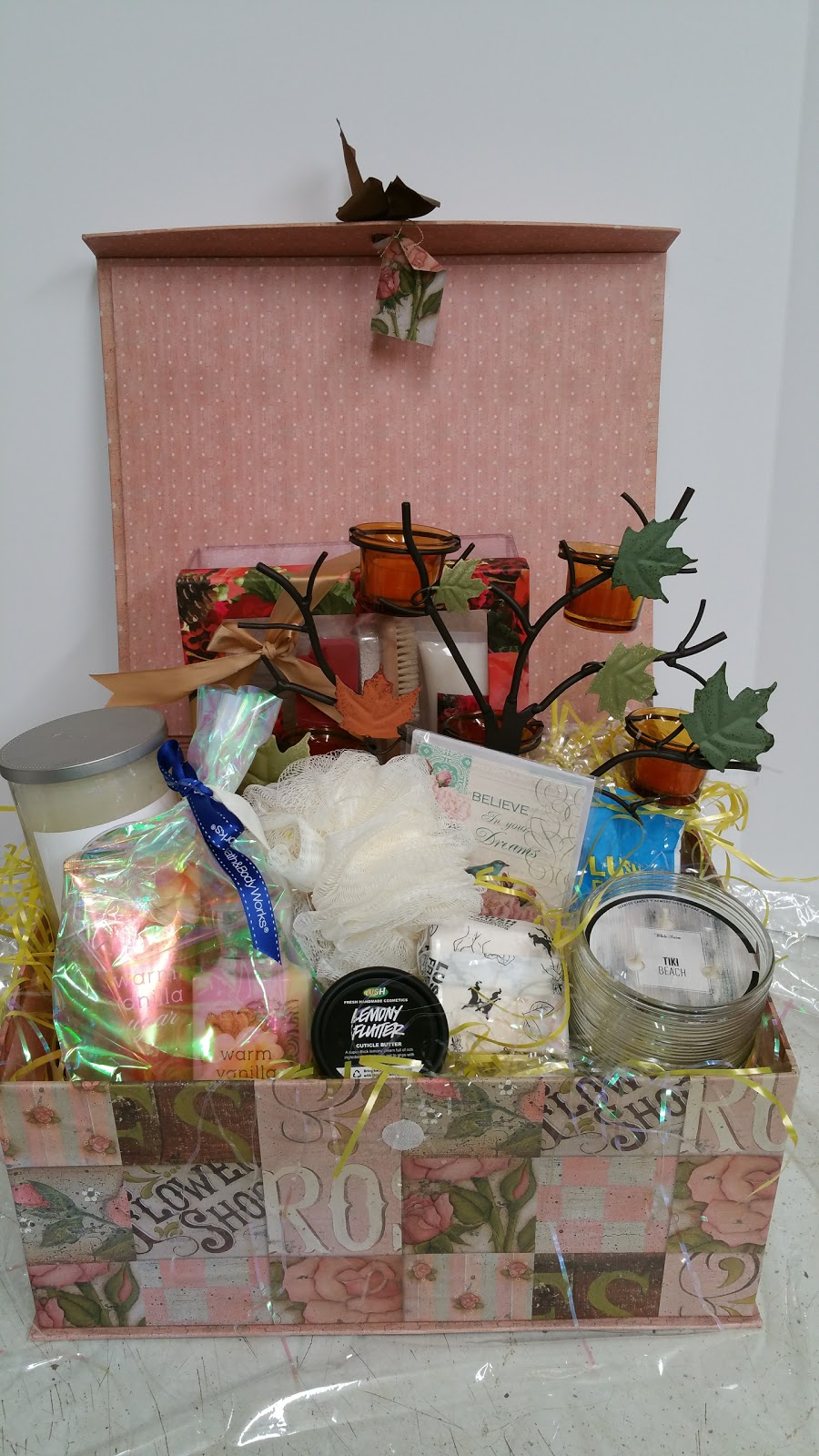 Roadrunner Florist | 2007 W Bethany Home Rd # A, Phoenix, AZ 85015, USA | Phone: (602) 246-1271