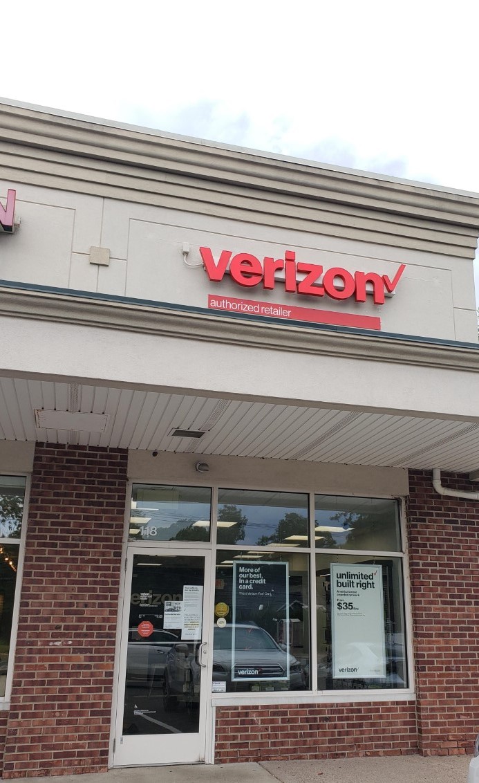 Verizon Authorized Retailer - Russell Cellular | 118 Chestnut Ridge Rd, Montvale, NJ 07645, USA | Phone: (201) 802-0411