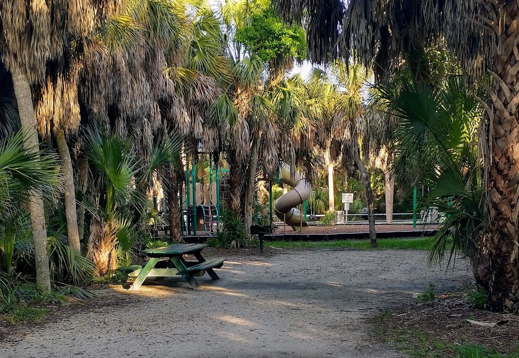 Fort De Soto Park Campground | Fort De Soto Park, 3500 Pinellas Bayway S #2528, Tierra Verde, FL 33715, USA | Phone: (727) 582-2267