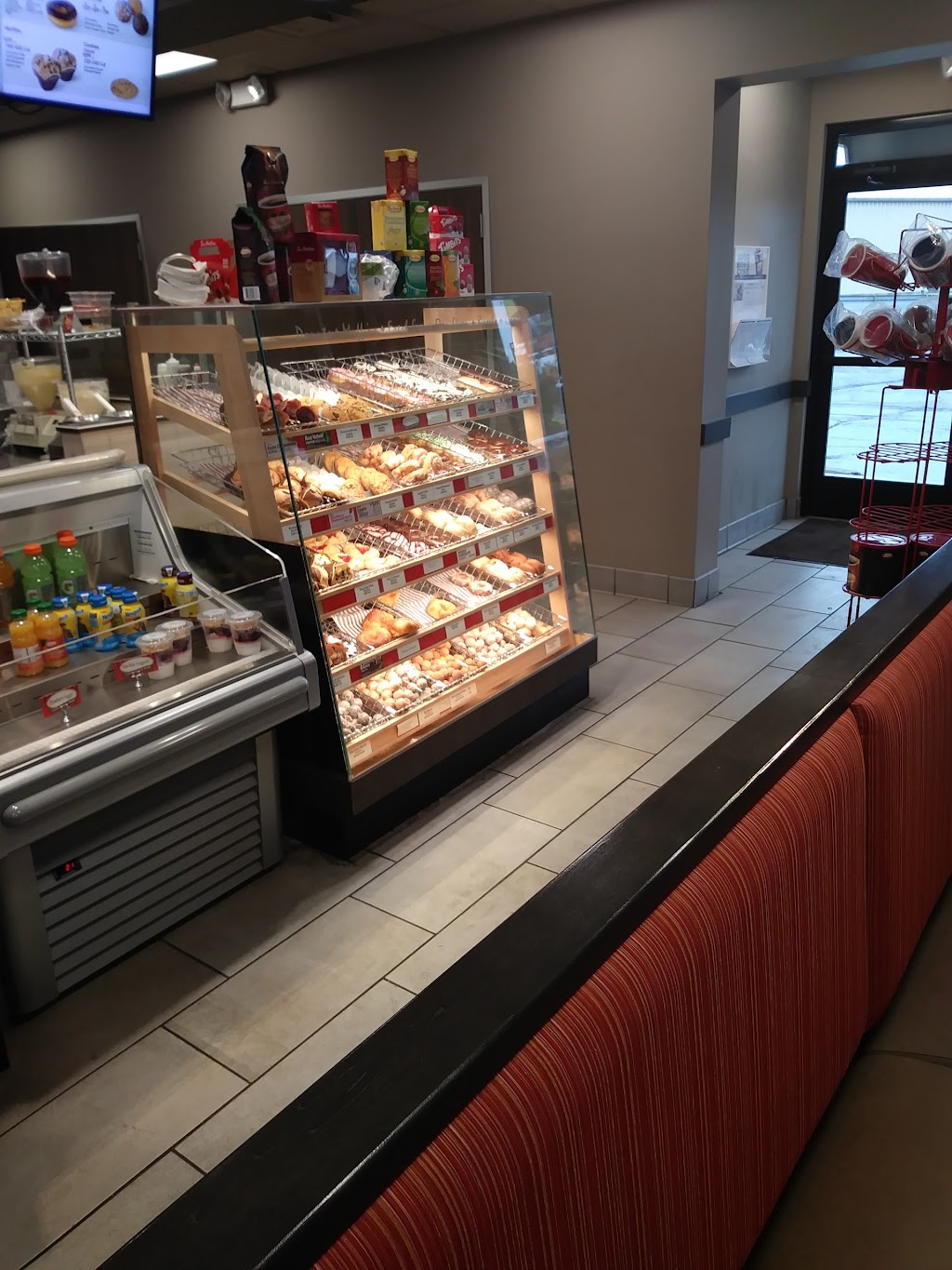 Tim Hortons | 26900 Groesbeck Hwy, Warren, MI 48089, USA | Phone: (586) 879-0204