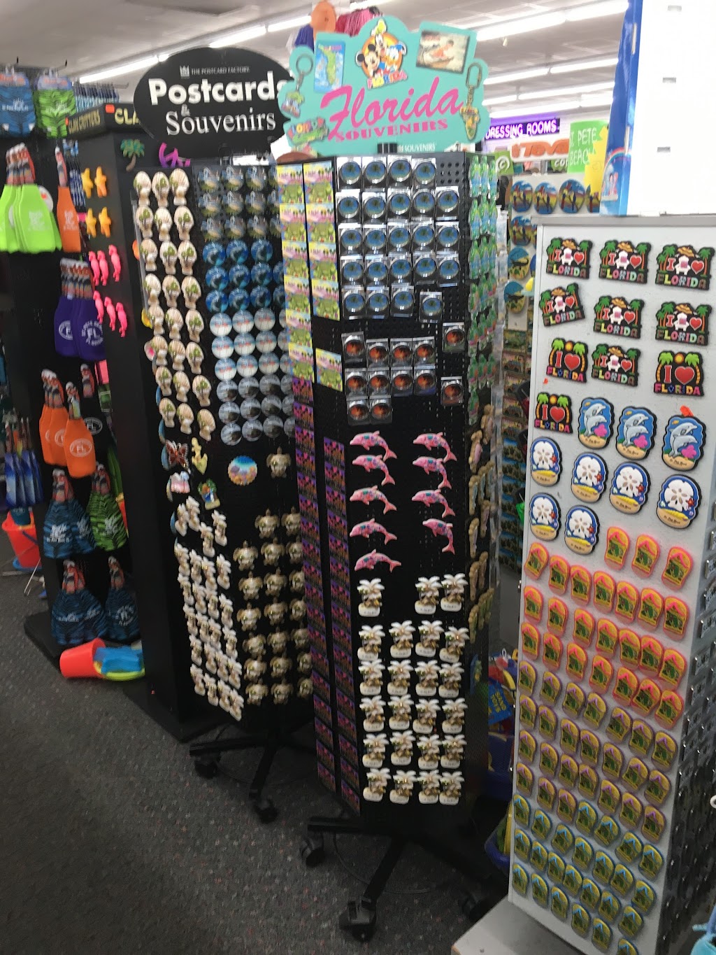 Beach Mart | 5297 Gulf Blvd, St Pete Beach, FL 33706, USA | Phone: (727) 360-0776